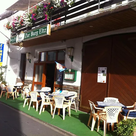 Zur Burg Eltz Pensionat Moselkern