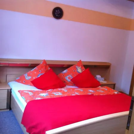 Guest house Zur Burg Eltz Moselkern