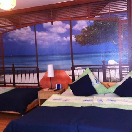 Pensionat Zur Burg Eltz Moselkern